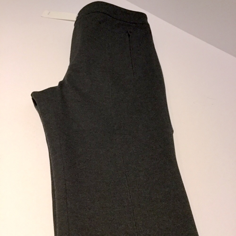 Vince Mid-Rise Tab-Front Ski Pants. - Picture 5 of 7
